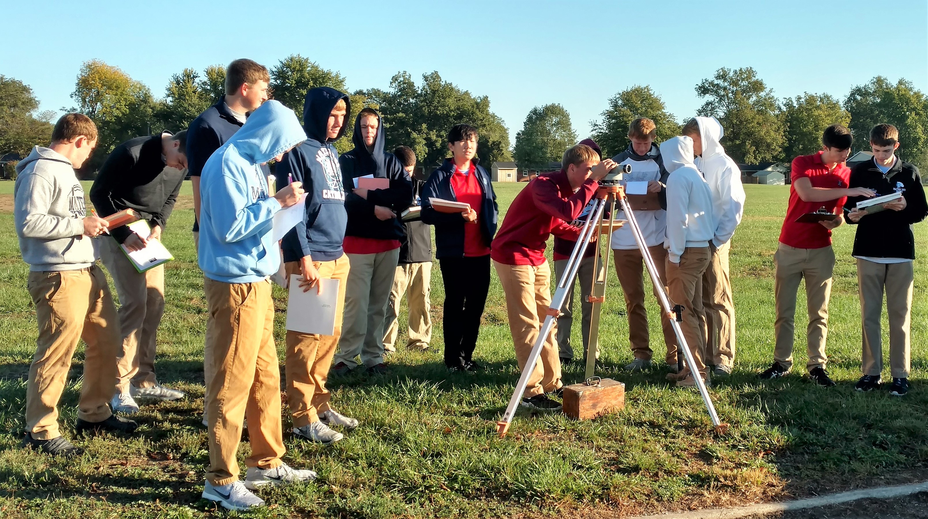 HandsOn Lesson in Introduction to Engineering Mater Dei Catholic